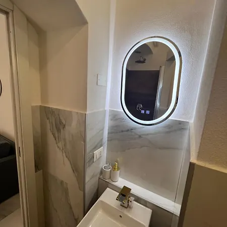 Apartment Stazione Centrale 5 Terre - Onlywhite *